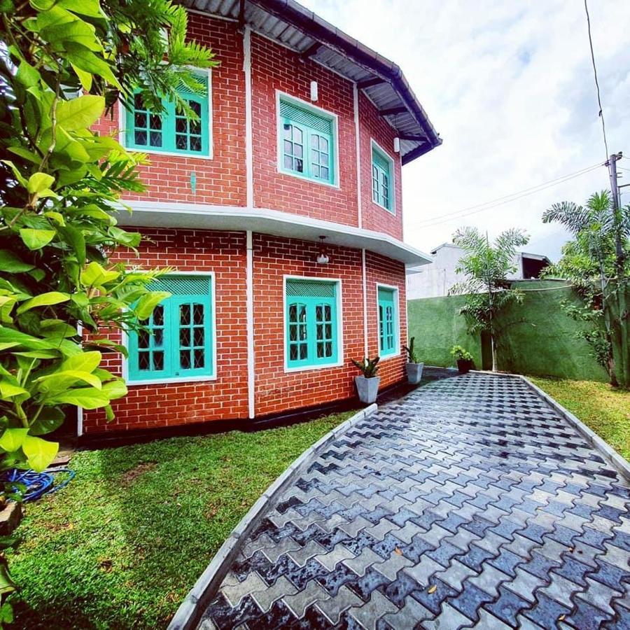 Sadhara River View Lodge Kandy Exterior foto